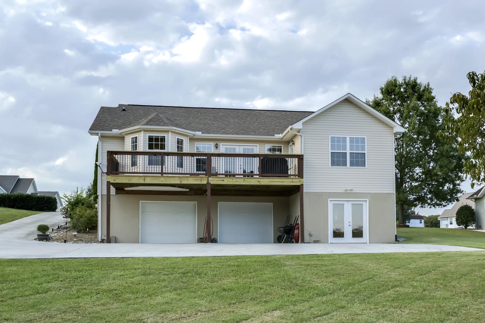 174 Country Way Road Vonore, TN 37885 - Photo 35 of 40 Gallery Image 35