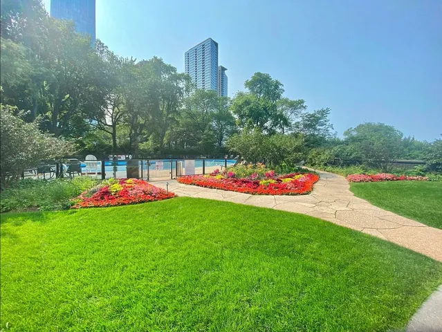 a view of an house with a park