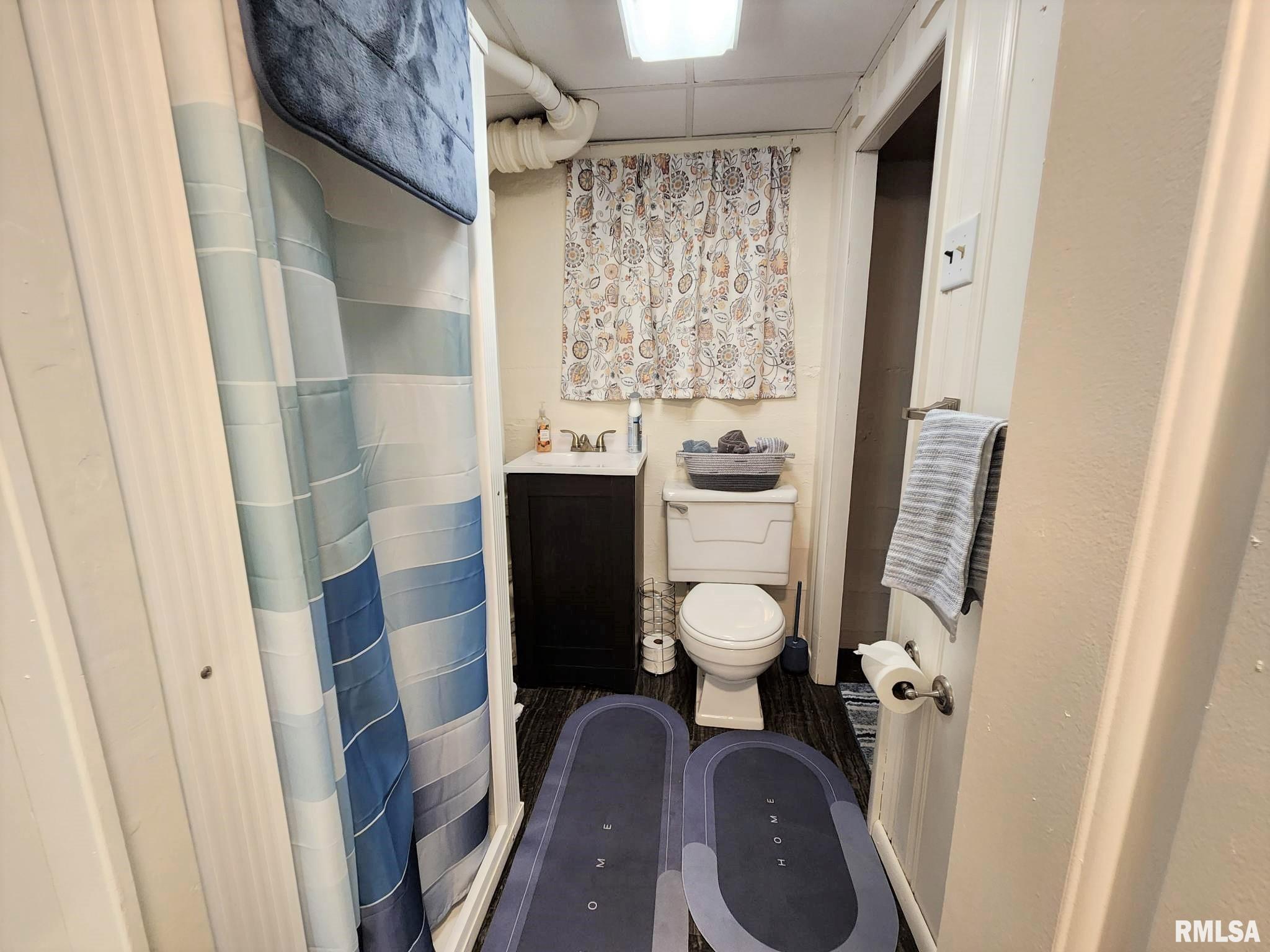 2017 Monroe Street Quincy, IL 62301 - Photo 23 of 27 Gallery Image 23