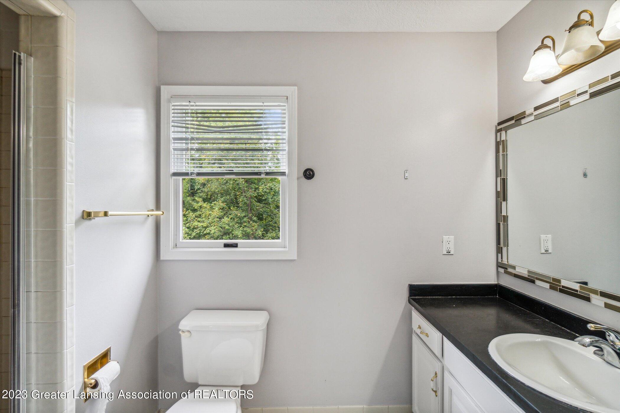 365 Shoesmith Road Haslett, MI 48840 - Photo 18 of 36 34-365-Shoesmith-Rd-Haslett-MI-48840-Win