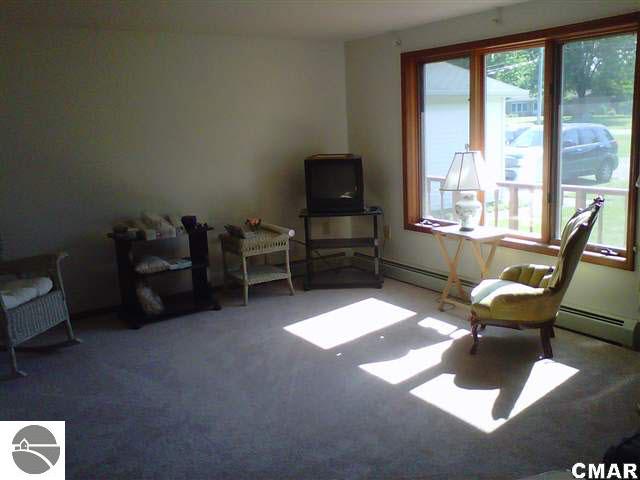 7600 North Luce Road Alma, MI 48801 - Photo 10 of 25 1771122-9.JPG