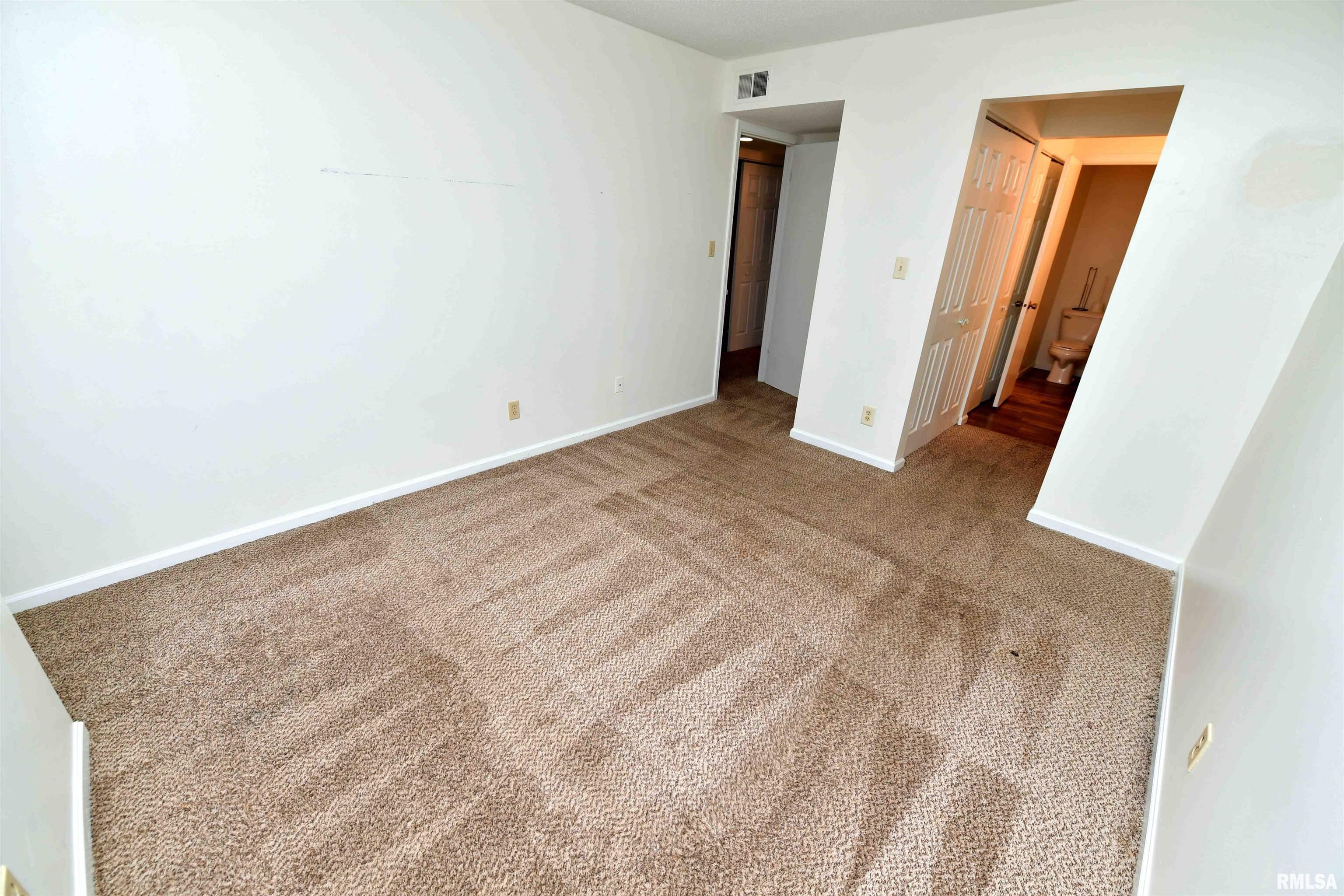 5734 Autumn Ridge Court Peoria, IL 61615 - Photo 20 of 38 Gallery Image 20