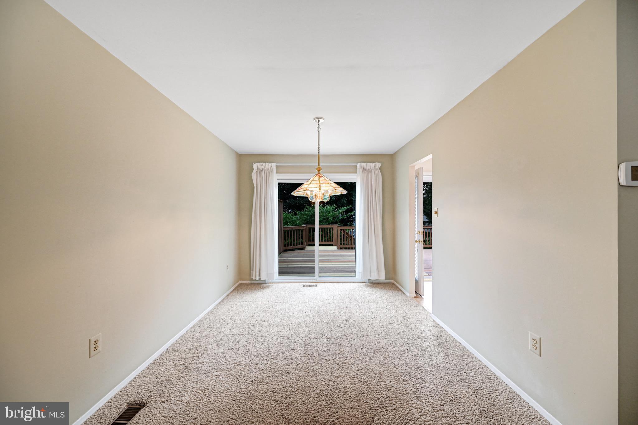 105 Valley Bend Road Westminster, MD 21157 - Photo 8 of 35 Gallery Image 8