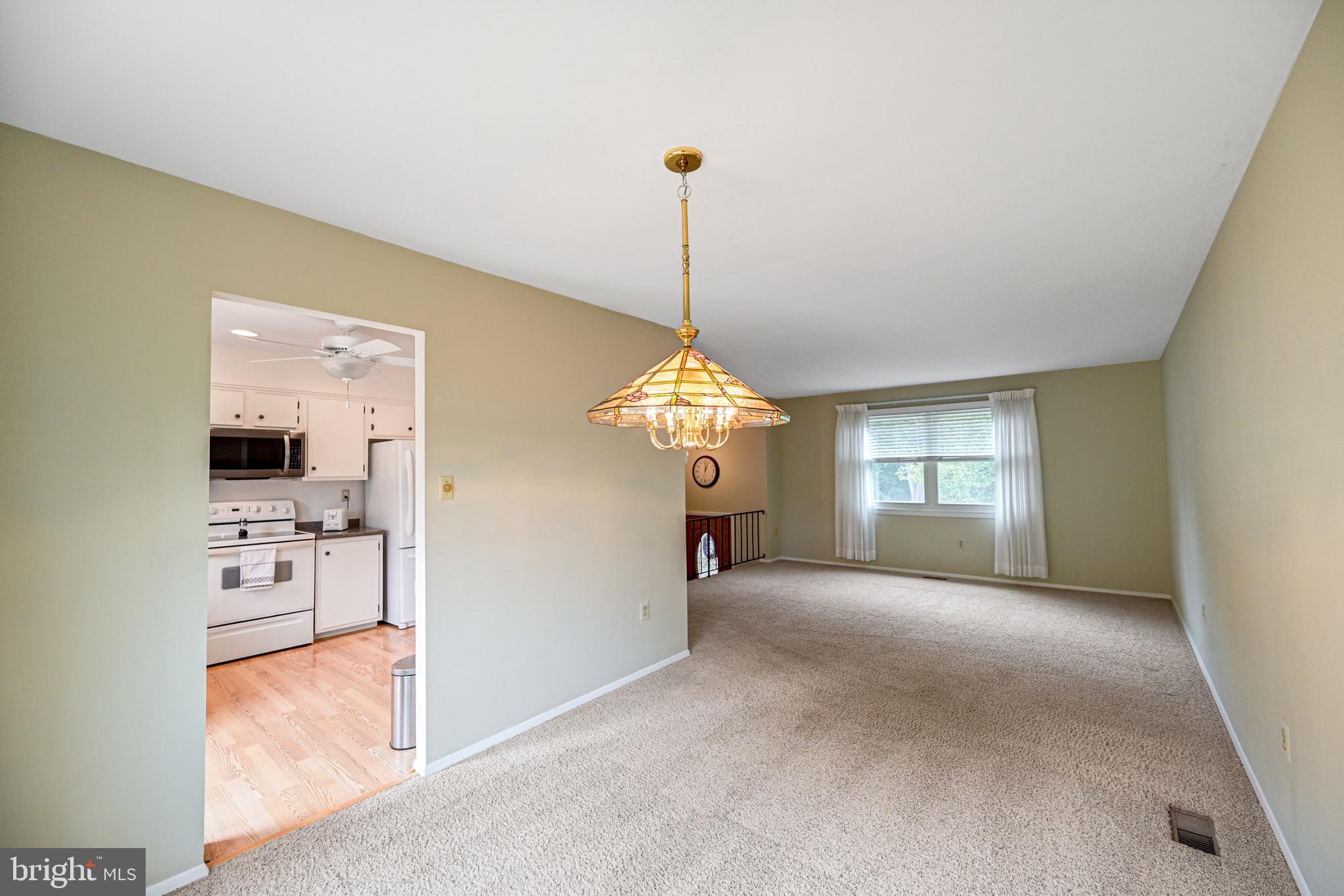 105 Valley Bend Road Westminster, MD 21157 - Photo 10 of 35 Gallery Image 10