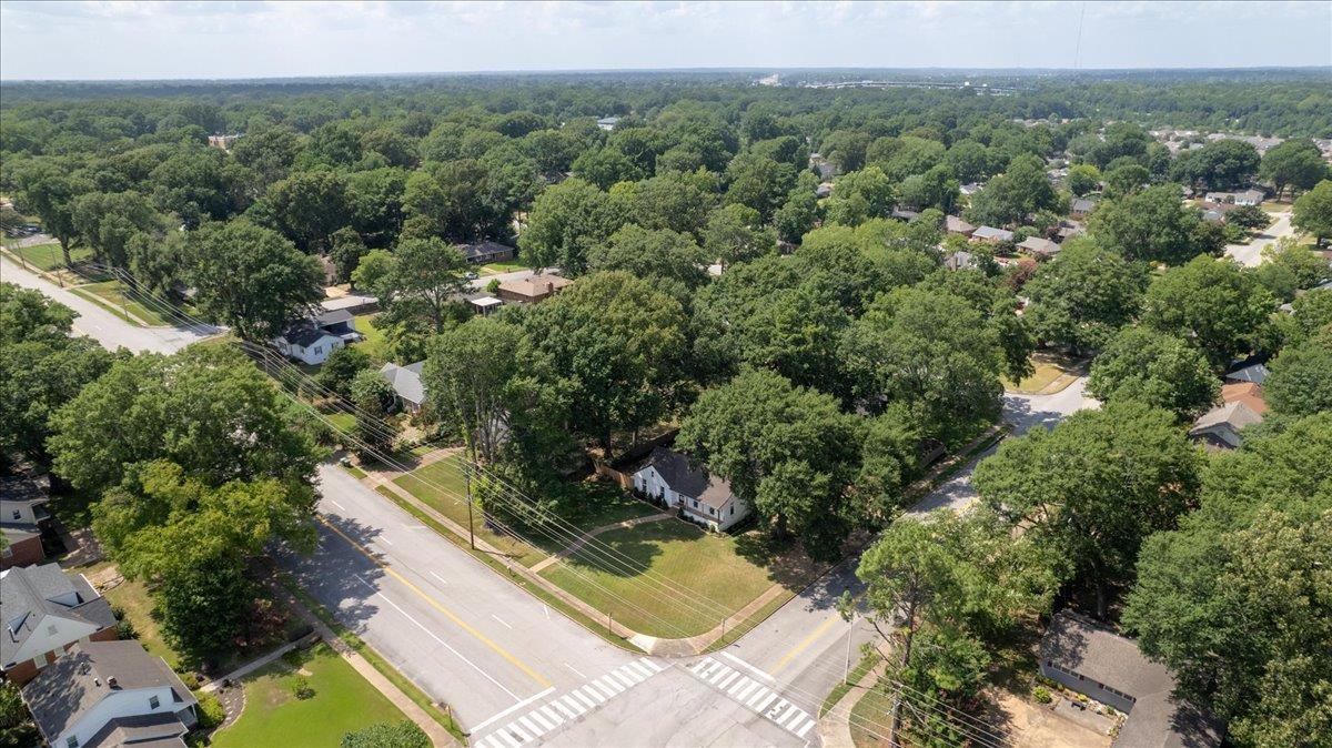 5596 Rich Road Memphis, TN 38120 - Photo 30 of 34 an aerial view of a house with a yard