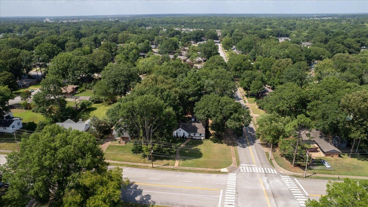 5596 Rich Road Memphis, TN 38120 - Photo 31 of 34 an aerial view of a house with a yard