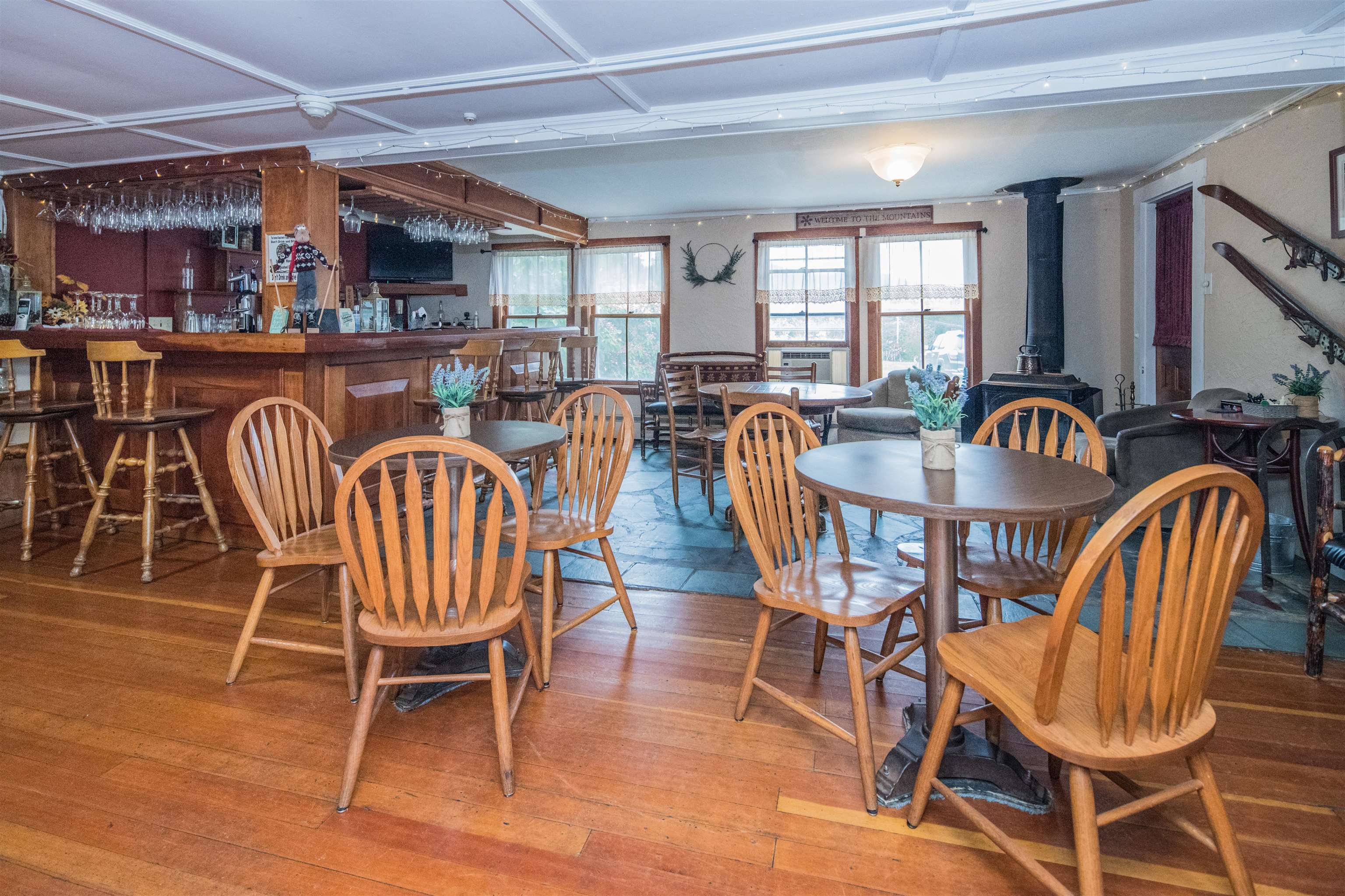 78 Cream Hill Road Mendon, VT 05701 - Photo 11 of 59