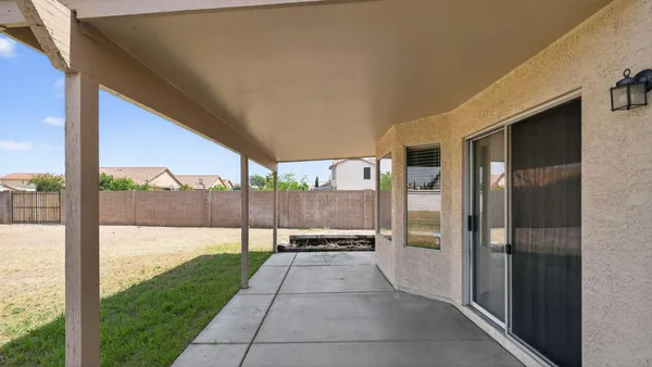 $2,295 | 7702 West Boca Raton Road, Peoria, AZ 85381