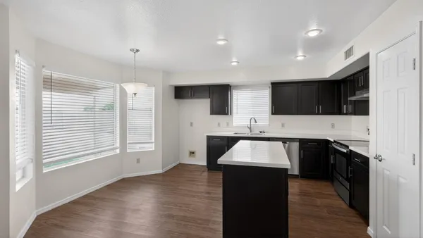 $2,295 | 7702 West Boca Raton Road, Peoria, AZ 85381