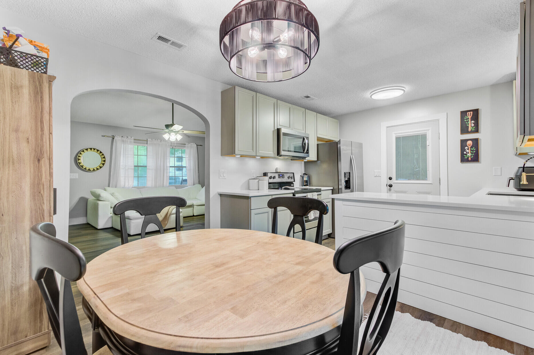 309 Kingbird Road Ladson, SC 29456 - Photo 8 of 35 309 Kingbird Road,