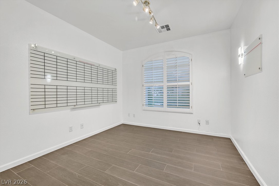 11377 Rancho Villa Verde Place Las Vegas, NV 89138 - Photo 21 of 46
