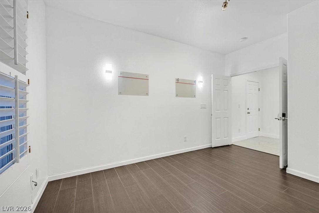 11377 Rancho Villa Verde Place Las Vegas, NV 89138 - Photo 22 of 46