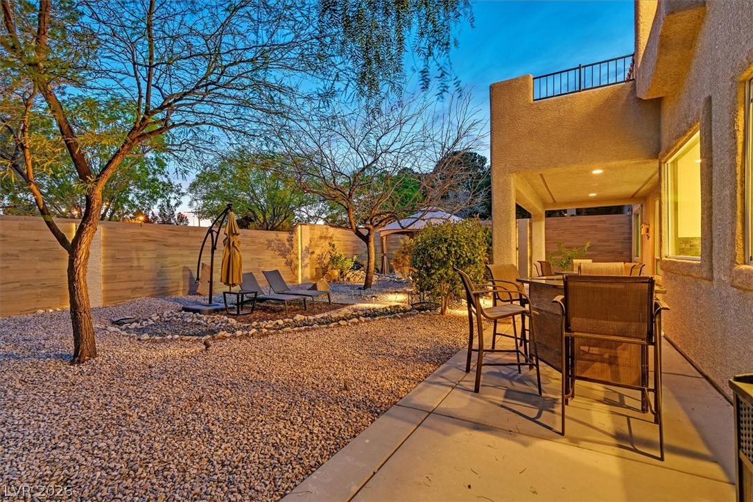 11377 Rancho Villa Verde Place Las Vegas, NV 89138 - Photo 33 of 46