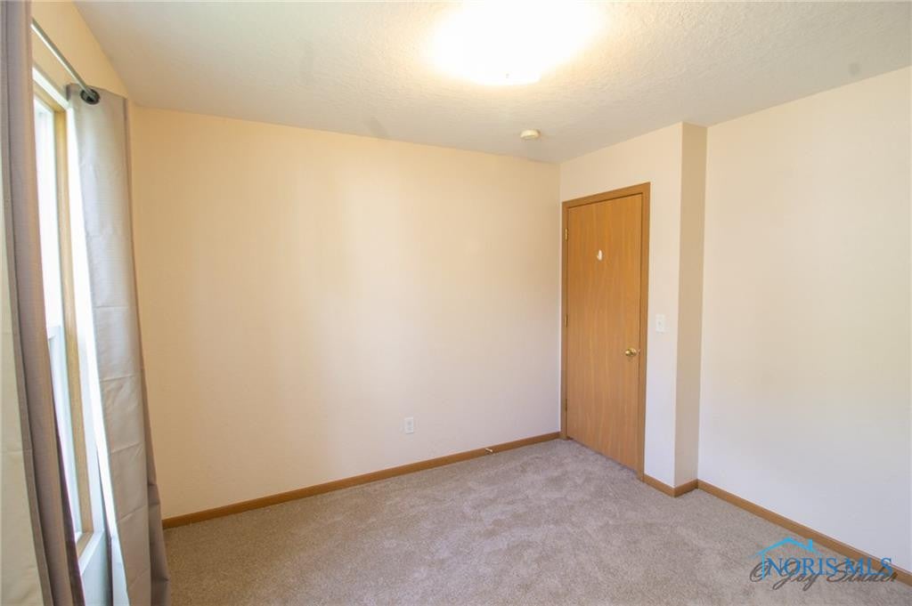 2004 Sandown Road Toledo, OH 43615 - Photo 19 of 33 Gallery Image 19