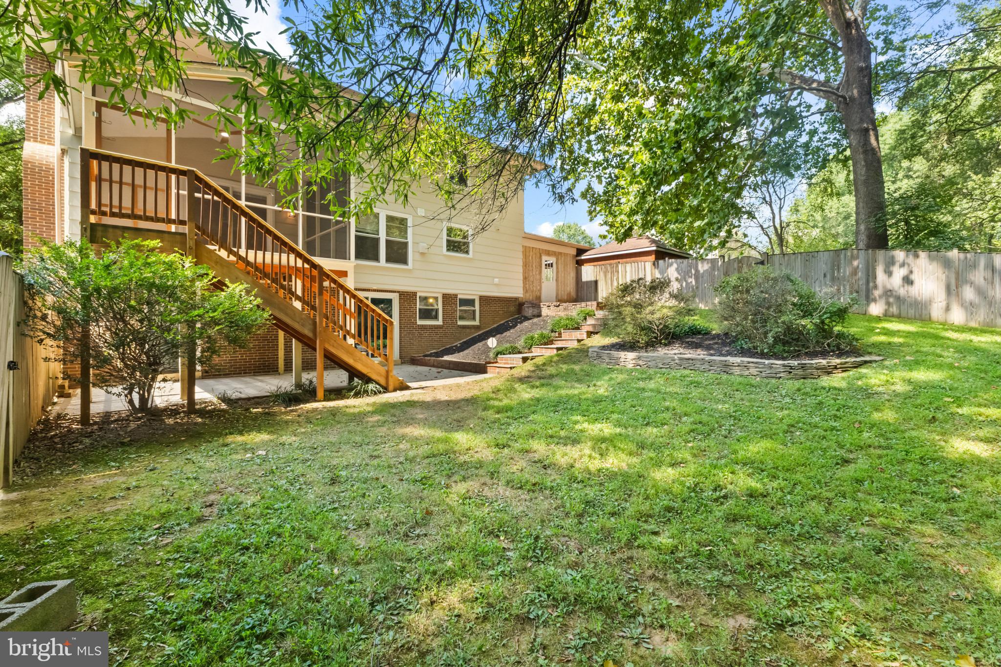 8705 Gateshead Road Alexandria, VA 22309 - Photo 39 of 44 Room to roam