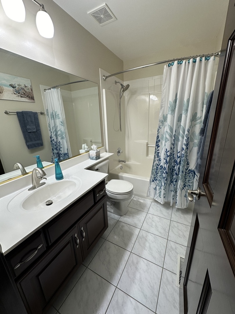 940 High Ridge Drive West Chicago, IL 60185 - Photo 21 of 25 Gallery Image 21