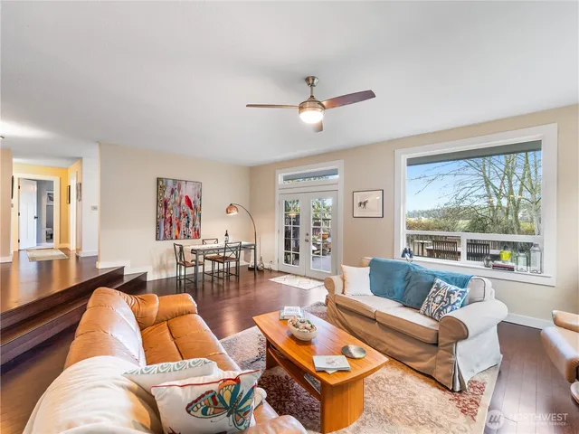 $729,000 | 1881 Fort Nugent Road, Oak Harbor, WA 98277