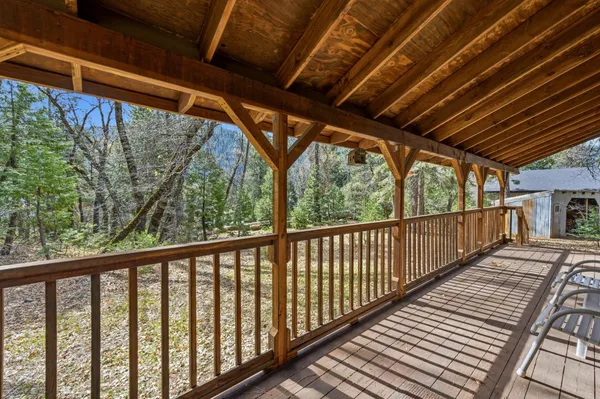 a view of outdoor space