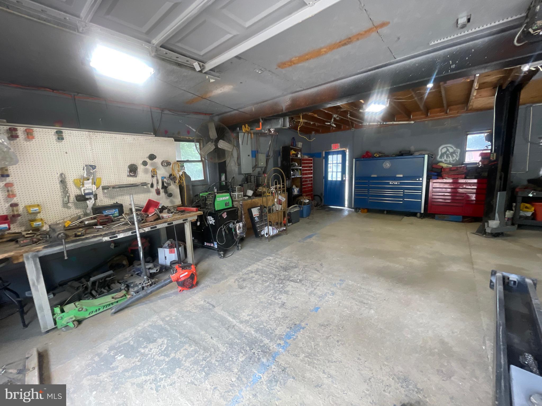 341 Old Mill Road Carlisle, PA 17015 - Photo 23 of 25