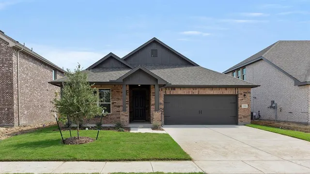 $349,990 | 1331 Burgess Street, Royse City, TX 75189