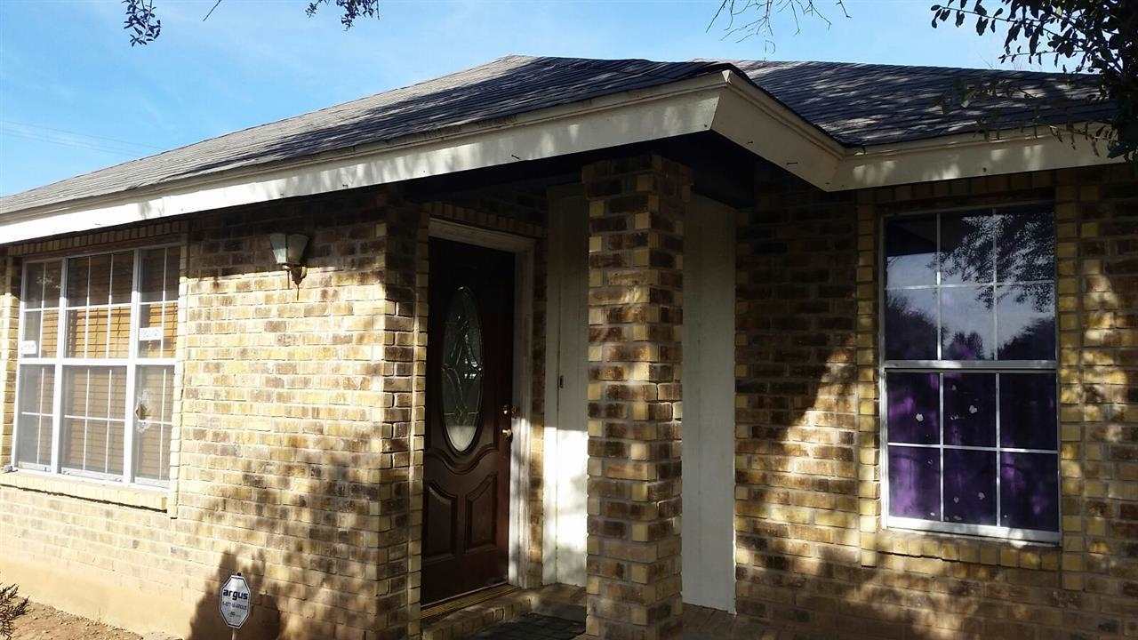 423 Toro Loop Laredo, TX 78045 - Photo 1 of 9 Gallery Image 1