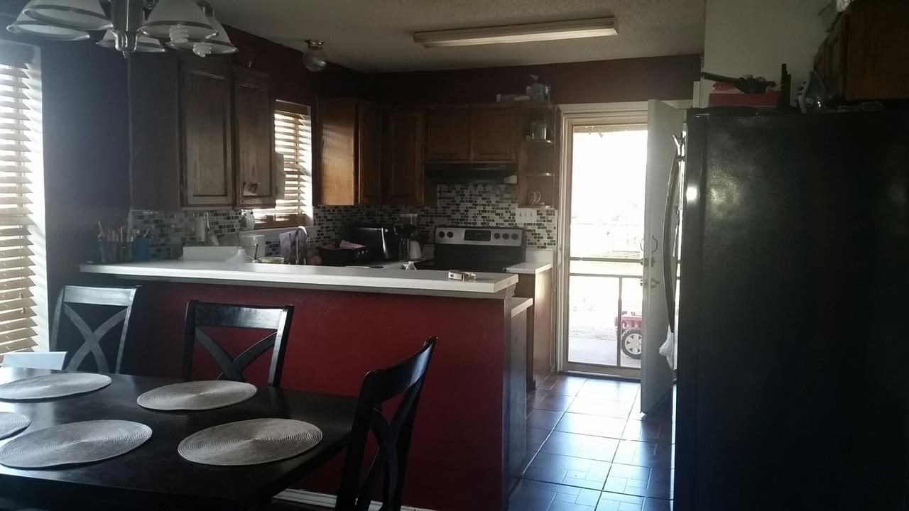 423 Toro Loop Laredo, TX 78045 - Photo 3 of 9 Gallery Image 3