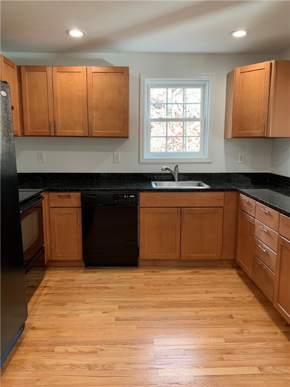 58 Stanley Road Cumberland, RI 02864 - Photo 6 of 23