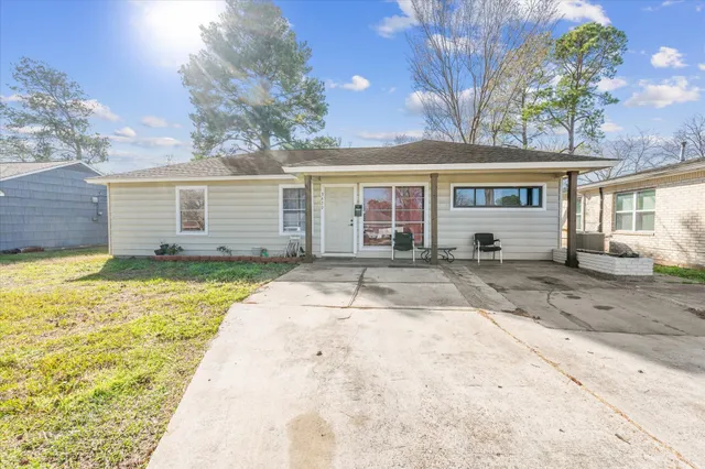 $215,000 | 3620 Washington Street, Pasadena, TX 77503