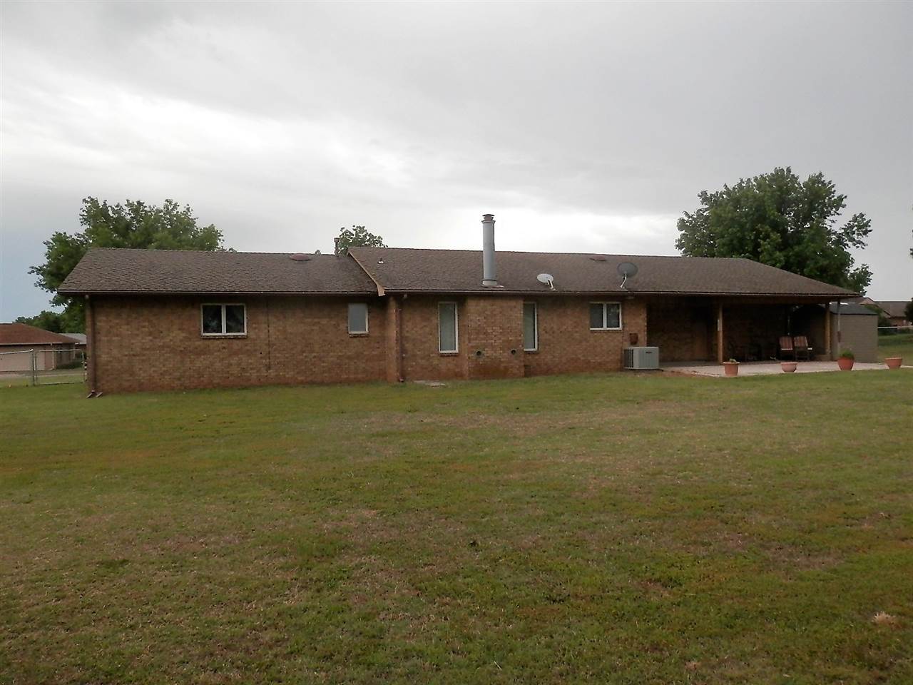 703 Pine Ridge Drive Perry, OK 73077 - Photo 14 of 25 Gallery Image 14