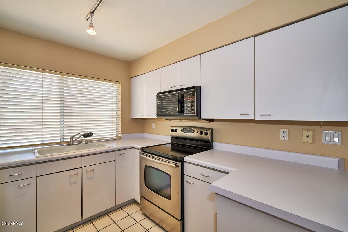 154 West 5th Street, Unit 241 Tempe, AZ 85281 - Photo 11 of 26 Kitchen 2