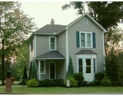 1731 Pulaski Road New Castle, PA 16105 - Photo 1 of 8 Exterior Front.