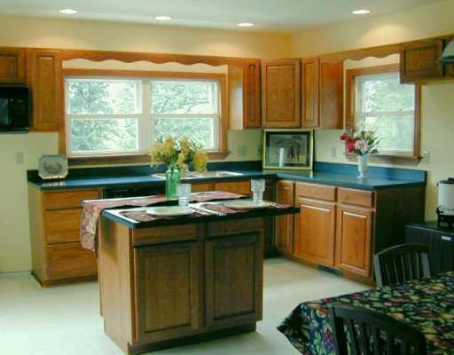 1731 Pulaski Road New Castle, PA 16105 - Photo 3 of 8 Kitchen.
