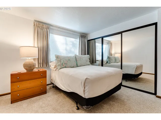 $249,900 | 2051 Lake Isle Terrace, Eugene, OR 97401