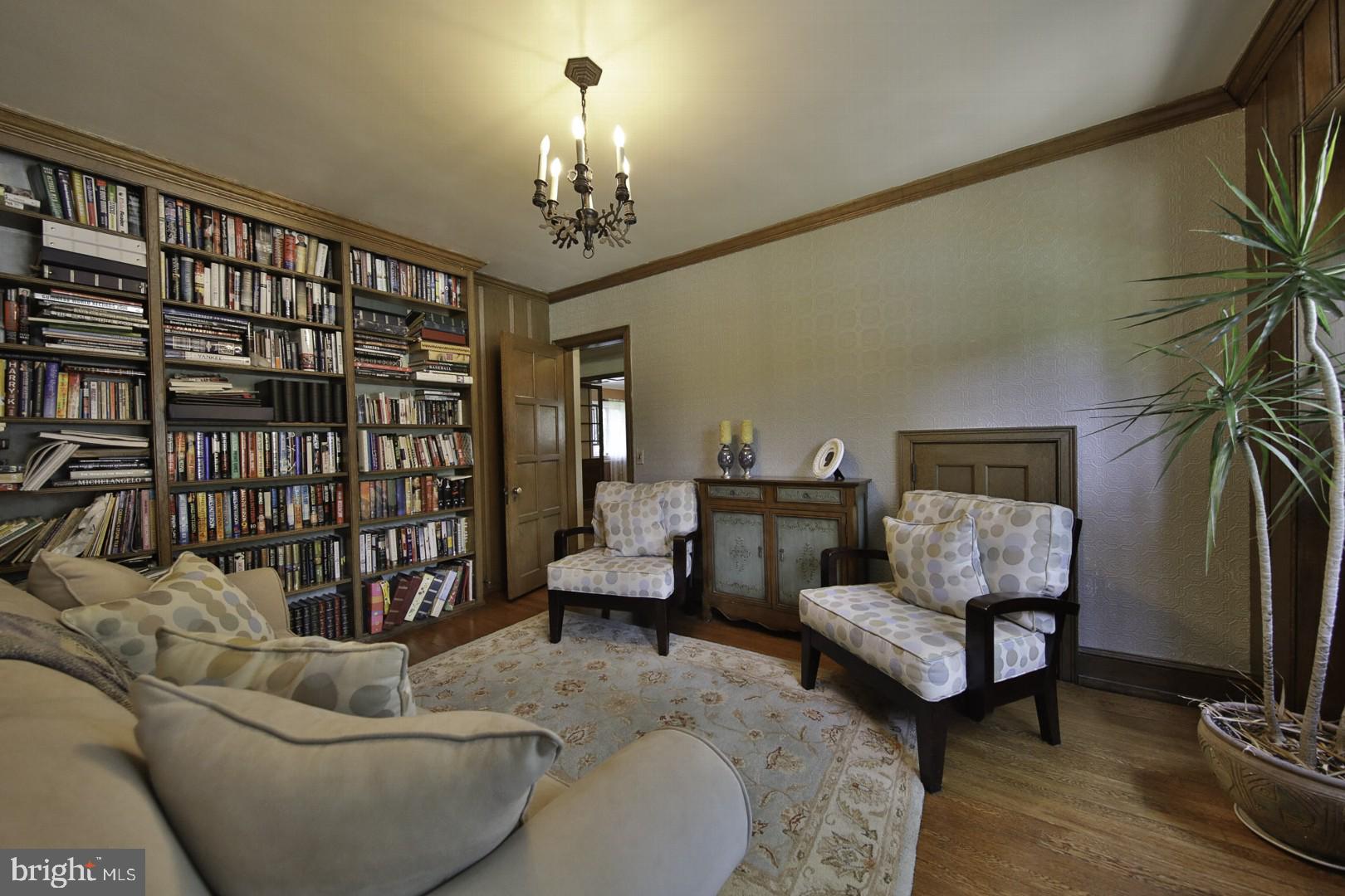 1404 Noble Road Rydal, PA 19046 - Photo 6 of 39