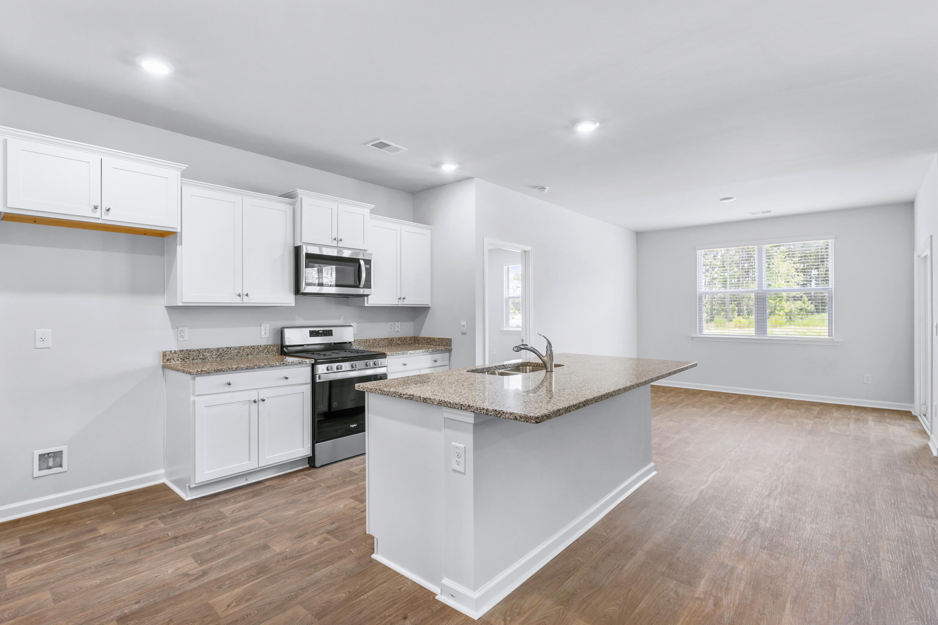 440 Lk Rdg Boulevard Summerville, SC 29486 - Photo 10 of 37 Aria B Interior Full Res-9