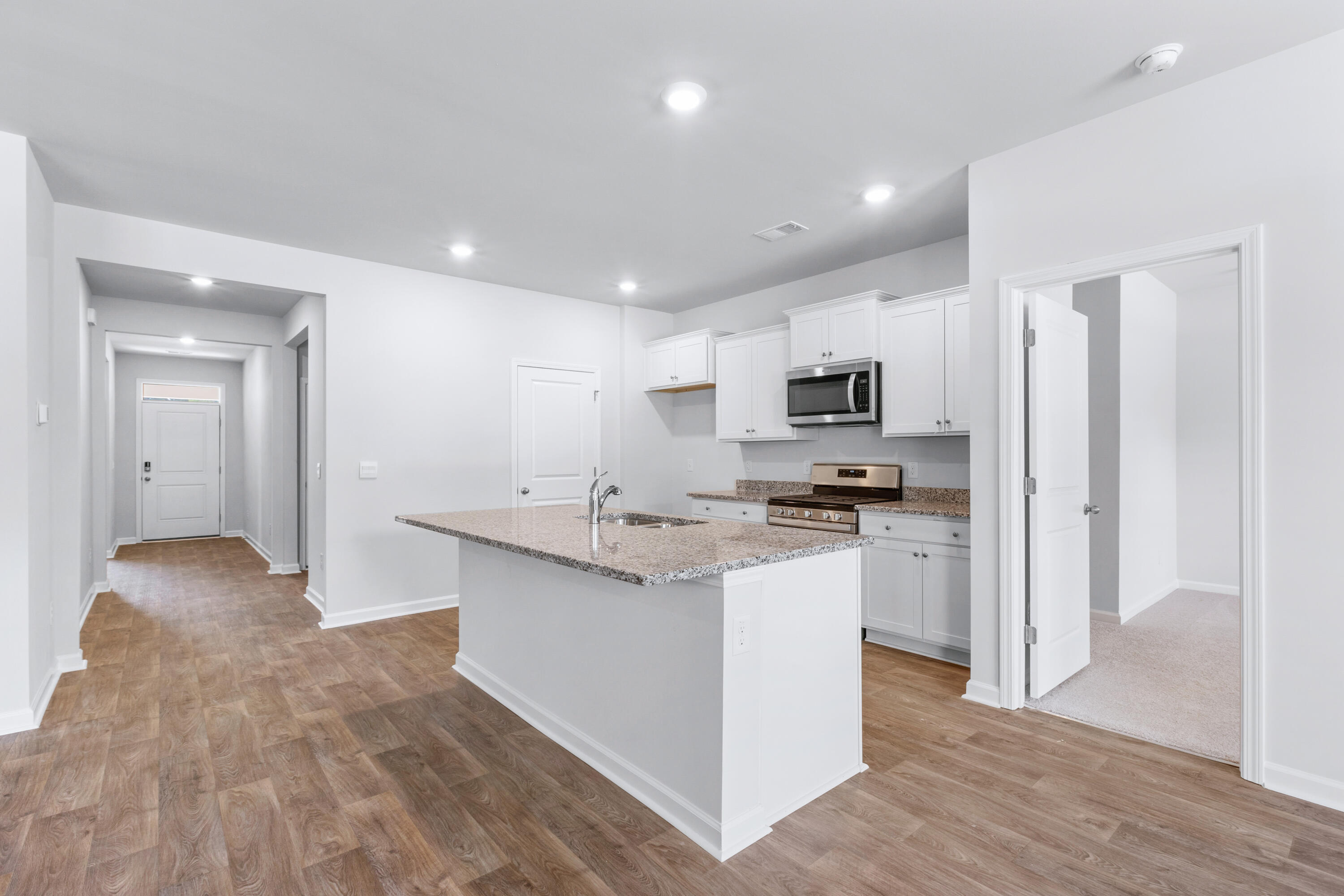 440 Lk Rdg Boulevard Summerville, SC 29486 - Photo 12 of 37 Aria B Interior Full Res-11
