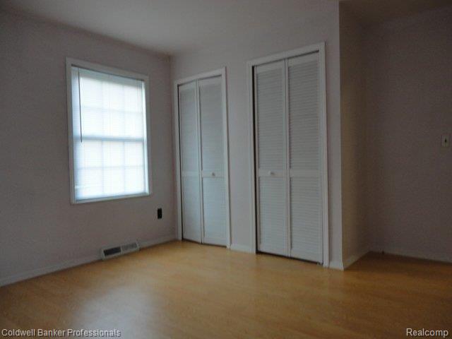 43705 Harris Road Belleville, MI 48111 - Photo 15 of 25 Master Bedroom 2