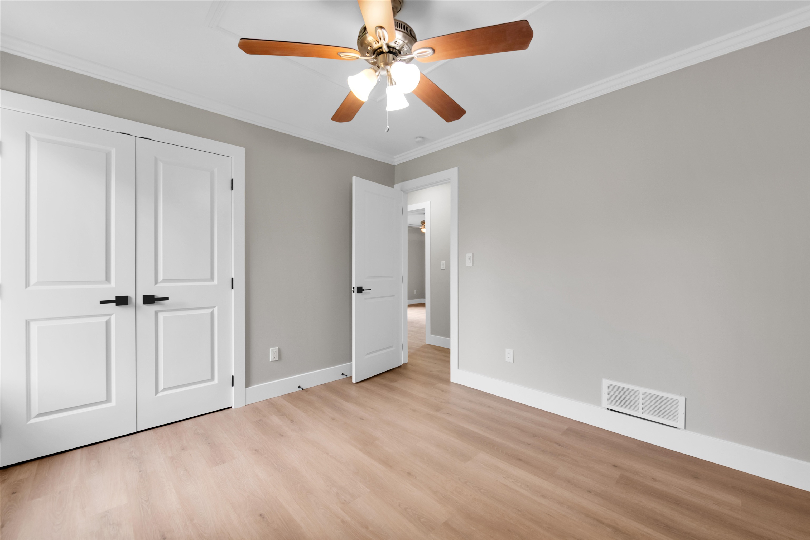 23341 Chapman Road Macomb, MI 48042 - Photo 18 of 32 50173928-08fa57d1-2690-429d-93f8-b426c2fb3cbb.JPG