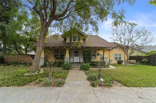 $3,700 | 316 East Foothill Boulevard, Glendora, CA 91741