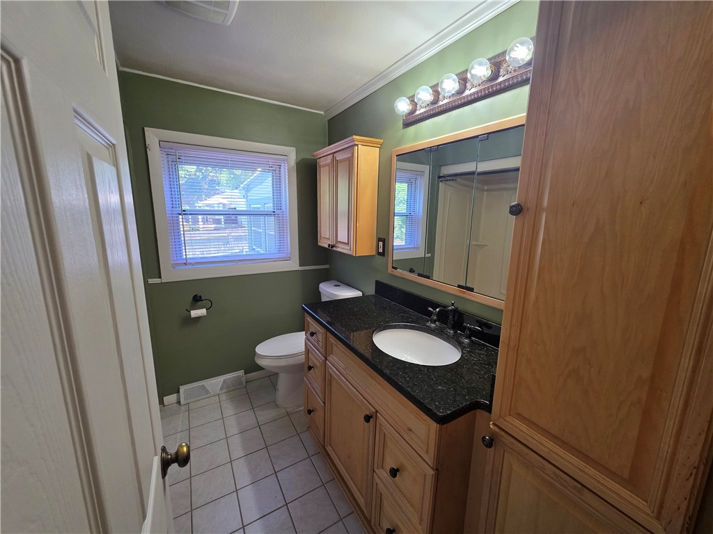1 Hopkins Court Coventry, RI 02816 - Photo 25 of 38