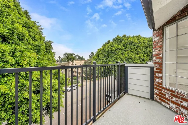 $3,750 | 2677 South Centinela Avenue, Unit 308, Santa Monica, CA 90405