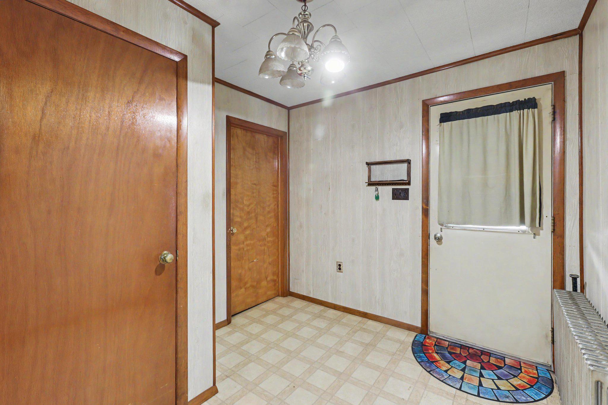 1 East Main Street Walnut Bottom, PA 17266 - Photo 3 of 20 Foyer at side entrance of the house.