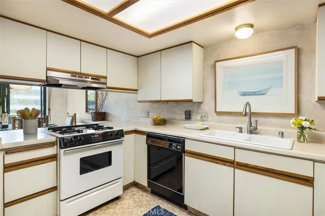 $645,000 | 2221 King Court, Unit 12, San Luis Obispo, CA 93401