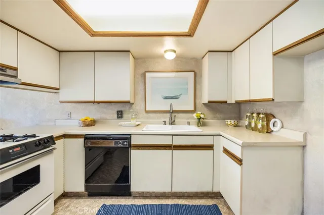 $645,000 | 2221 King Court, Unit 12, San Luis Obispo, CA 93401