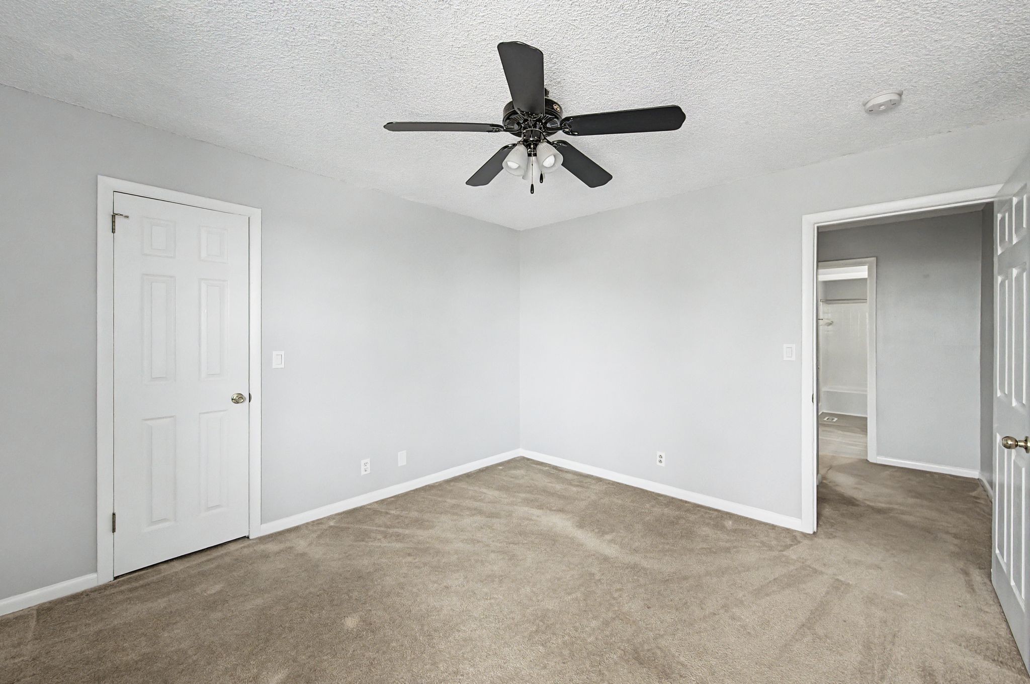 110 Bellevue Road, Unit 30 Nashville, TN 37221 - Photo 16 of 43 a view of an empty room