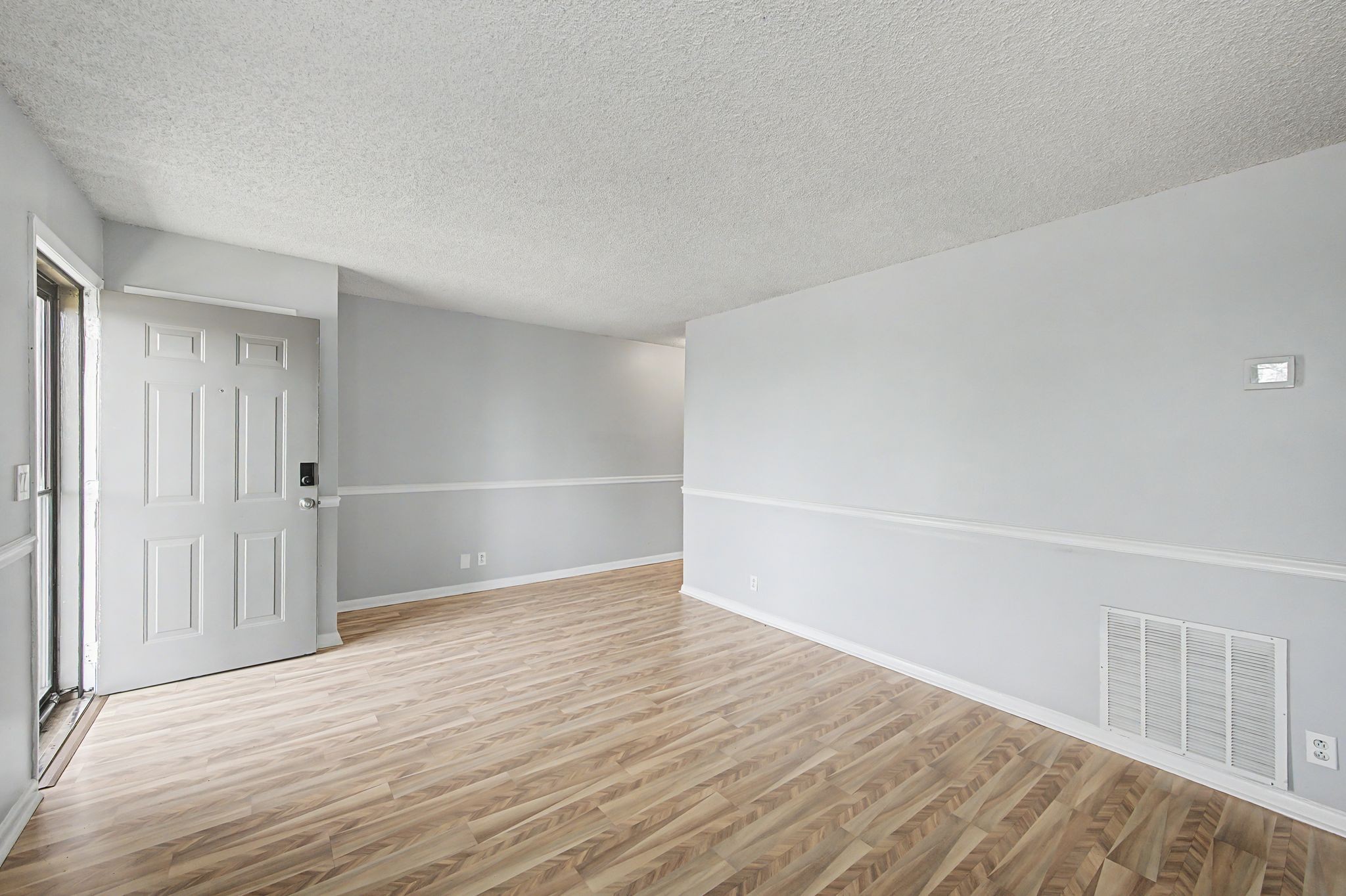 110 Bellevue Road, Unit 30 Nashville, TN 37221 - Photo 5 of 43 a view of an empty room with wooden floor