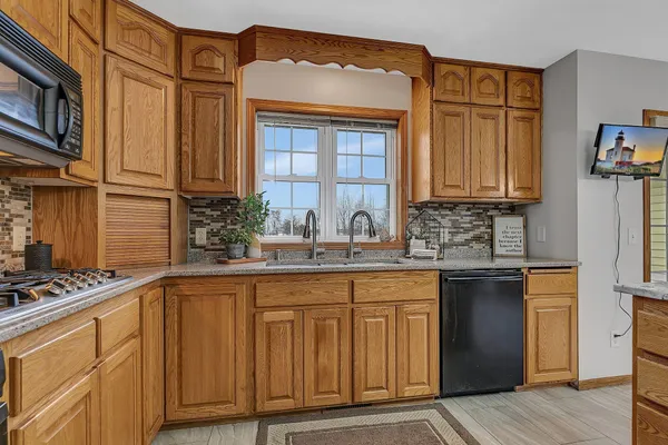 $725,000 | 11688 40th Street, Bowlus, MN 56314