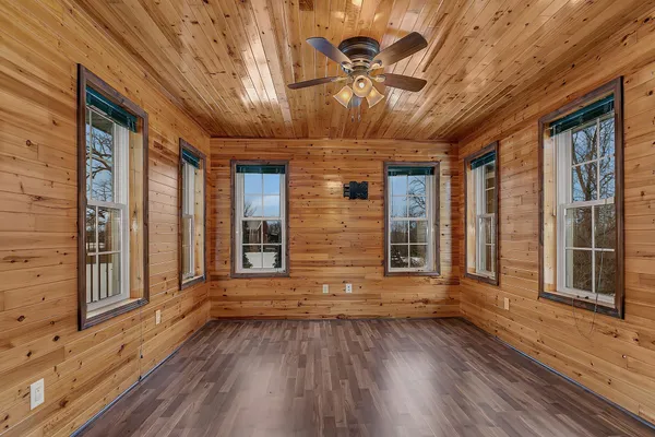 $725,000 | 11688 40th Street, Bowlus, MN 56314