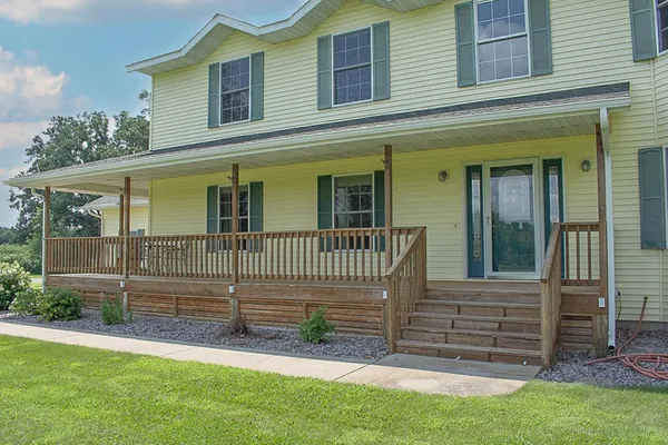 $725,000 | 11688 40th Street, Bowlus, MN 56314