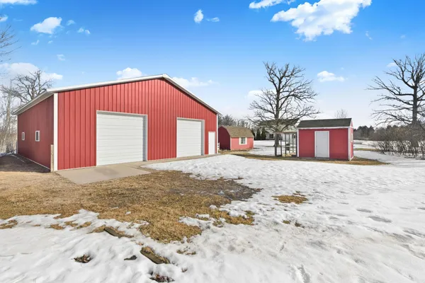 $739,900 | 11688 40th Street, Bowlus, MN 56314